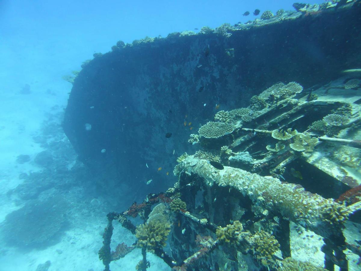 Hotel Equa Reef Maldives Addu City Exterior foto